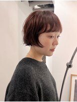 ナヌーク シブヤ(nanuk shibuya)&nbsp;くせ毛を活かしたショートボブに柔らかいピンクブラウンカラー