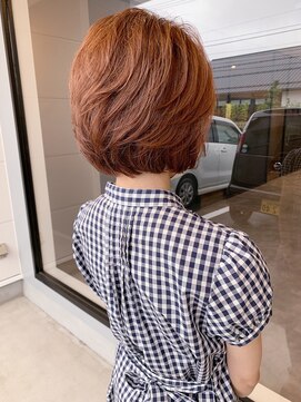 ナンバー(number+) 20代30代40代前下がりピンクベージュナチュラルショート