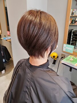 シナヘアー 清澄白河店(SHINA hair) ふんわりショート