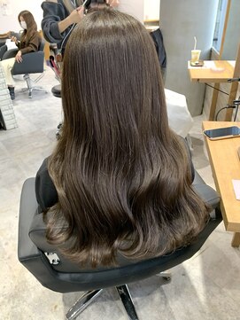 リーオオサカ(Lee Osaka) オリーブブラウン