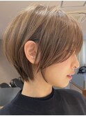 ミルクティベージュカラーミニボブ大人ショートボブショート