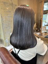 ヨーク(yoke.)&nbsp;ブリーチありの柔らかグレージュ