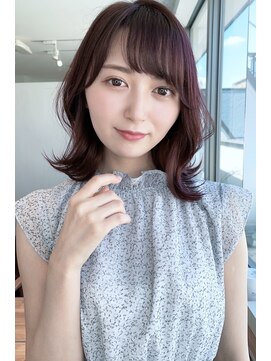ロイ(ROY) ミディアムくびれヘアー