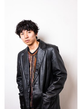 アンリ(Anri) スパイラルパーマヘア