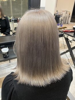 ロイ(ROI)の写真/【姫路駅3分】技術に特化したスペシャリスト達が"似合う"をご提案！高技術と絶妙なニュアンスで新しい私に*