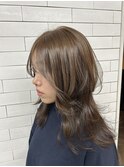 【安田汐里】ワンレンに飽きた方に!ロングレイヤースタイル◎