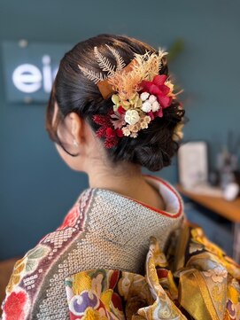 エイト(eight) ヘアアレンジ