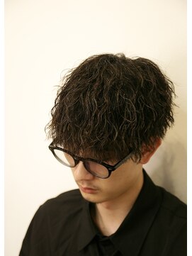 メンズギフト(men's GIFT) 大分ツイストスパイラルパーマメンズマッシュ刈り上げレイヤー