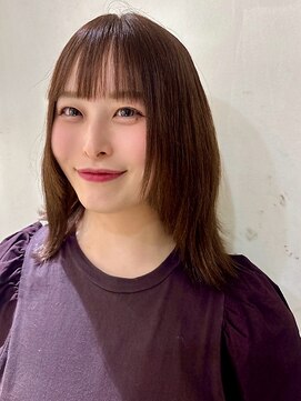 ヘアリゾート粋 新宿三丁目本店 顔まわりカット/ミディアムレイヤー/ブラウンベージュ