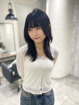 ジーナ 博多(Zina) 【 shiori 】韓国オンニ風