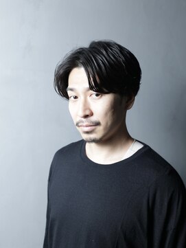 ラヴィニュー 秋葉原 神田(LAVIE NEW) センターパート＜理容室＞