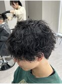 大人っぽさを引き出す波巻きパーマ