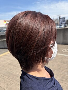 ヘアメイク アンリ(Anri)の写真/ゆとりのある空間。マンツーマンで丁寧に対応するカウンセリングを◎