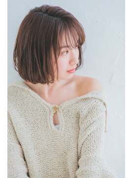 リネット ヨコハマ バイ リトル(linette yokohama by little) 空気感漂う大人のシンプルボブ