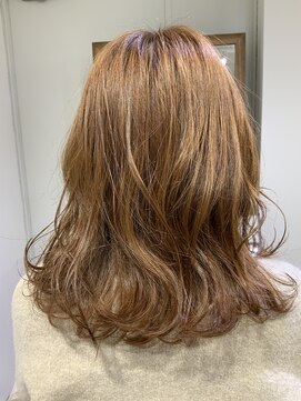 ユーネリー(U-NERY) ミディアムスタイル