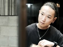 Q.初回に担当して頂いたスタイリストさんは次回も担当してもらうこと可能ですか?指名料かかりますか?