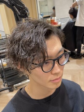 レイズ 名古屋(RAYS) かき上げ波巻きスパイラルケアパーマ h