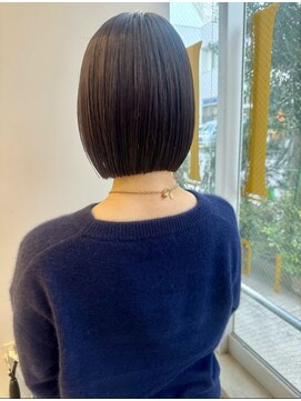 アデプト 金町店(adept) 切りっぱなしボブ