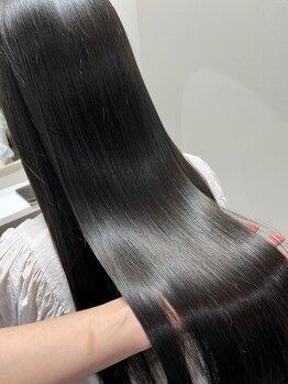 アオアクア 新越谷店(AO-AQUA)の写真/【髪質改善やエイジングケアに】髪質に合わせたトリートメントで髪のお悩みを改善します