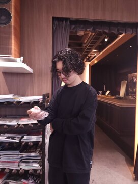 ブロック ジャポン(bloc japon) スパイラルパーマのマッシュショート