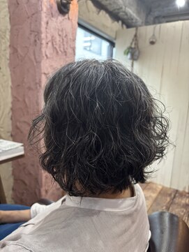 ロッソバイアルター 鎌取(ROSSO by aL-ter) ミニウルフ/デジタルパーマ/チェリーブラウン[鎌取/石橋］