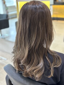 グルーヴヘアーネクスト(GROOVE hair next) ロング　メージュカラー