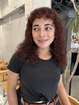 ピークアブー 原宿ハラカド(PEEK-A-BOO) くるくるカーリーパーマスタイル原宿