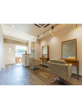 あなたの髪の状態に合わせた一番似合うスタイルをご提案！マンツーマン施術でしっかりサポート♪