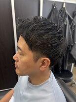 カットクラブ髪屋 ジャンキーズ(Junkey’s)&nbsp;2ブロ、アップバング