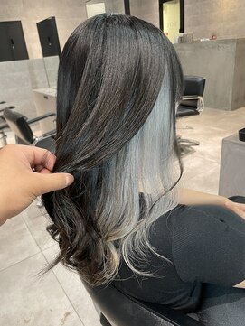シーク センター南店(seek) インナーカラー☆ホワイトベージュ×暗髪ブルーブラック