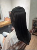 縮毛矯正で艶髪／20代30代40代／新宿／髪質改善