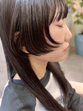 フリップビーアヴェダ(FLIP B AVEDA) 本八幡×顔まわりレイヤー×韓国風ポイントカット