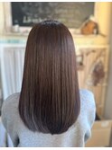 ナチュラルカラーに艶髪ストレート｜西尾市 美容院