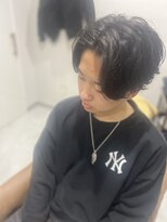 ルネシミズ(Rune shimizu) 10代20代メンズナチュラルセンターパートパーマ