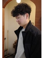 エディ(Edy)&nbsp;メンズパーマスペインカールマッシュ刈り上げ外国人風眉毛カット