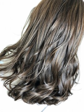 レジスタヘアーワークス (REGISTA hair works) ブルージュ