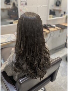 アルート 町田店(aroot) ブルーで作ったベージュ