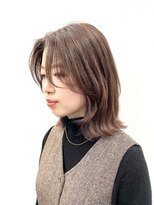 ココ 原宿(KOKO)&nbsp;黒髪小顔クラゲヘアーオリーブグレーココアベージュレイヤー