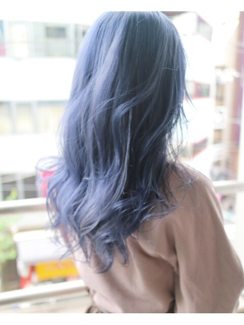 navy hair