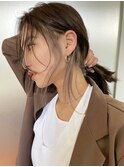インナーカラーイヤリングカラーレイヤーカットミディアムヘア