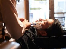 ディスイズバーバー(THIS IS BARBER)の雰囲気（シェービング/眉カットや男性に合わせた力加減のヘッドスパも◎）