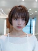 20代30代ハッシュカット丸みショート似合わせカットフルバング