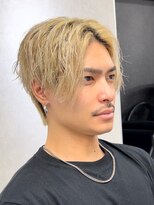 アイトーキョー 池袋(AI TOKYO)&nbsp;前下がりハイトーンセンターパートウルフ