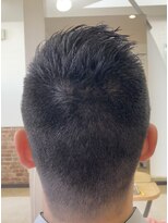 カットハウス はさみの部屋&nbsp;スパイキーベリーショート/左アシメ/黒髪/刈り上げ/流しバング