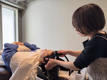 フリーサロントイロヌック(free salon toiro nuk)の写真/マンツーマン×完全個室のスパニストオーナーによる贅沢サロン♪リラックスできるサロンタイムをご提供＊