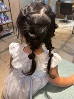 ポルム パプリカ(polum paprika)&nbsp;☆お姫様三つ編みおろし☆キッズヘア 結婚式 お呼ばれ 発表会