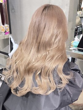 ラヴィキョート(Lavy kyoto) ボブウルフ小顔ネビージュワンレンミルクティーグレージュ