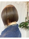 切りっぱなしボブ