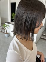エミュ(emu.)&nbsp;重くならない透明感グレージュ♪