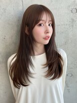 ディーエックス スリー(Dxxxx III)&nbsp;韓国ナチュラル小顔ロングレイヤーカット美髪韓国レイヤー